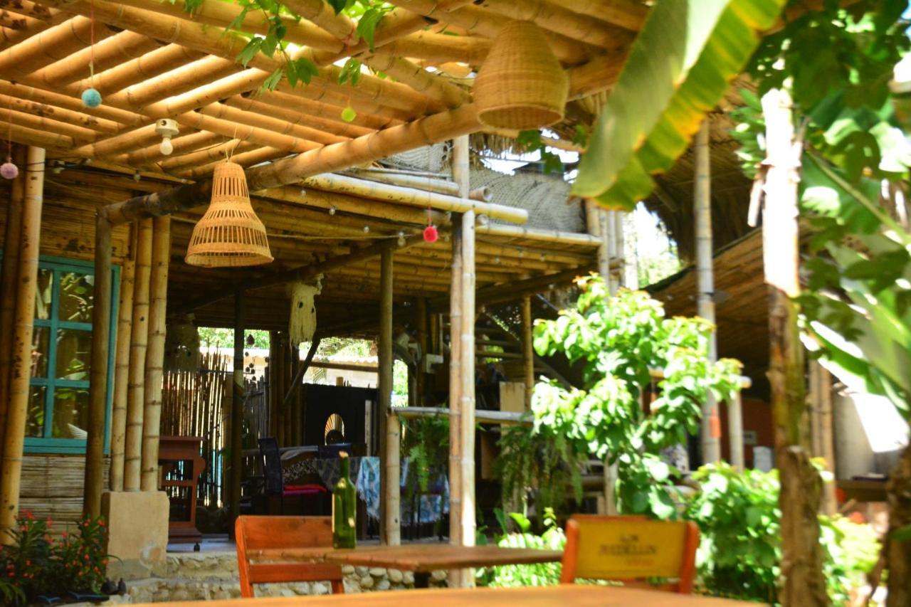 La Percha Hostal Palomino Bagian luar foto