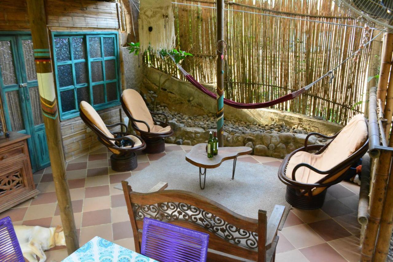 La Percha Hostal Palomino Bagian luar foto
