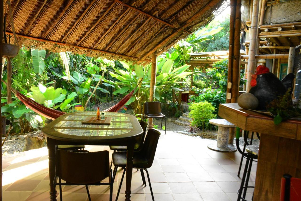 La Percha Hostal Palomino Bagian luar foto