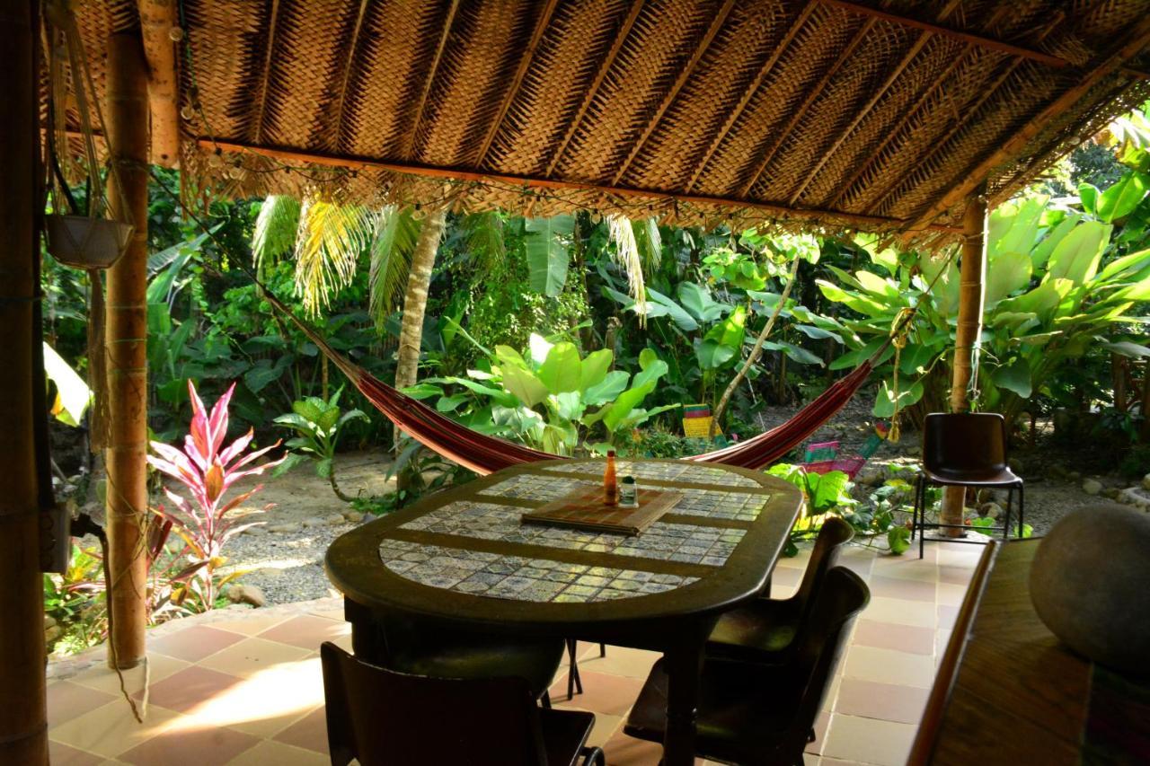 La Percha Hostal Palomino Bagian luar foto