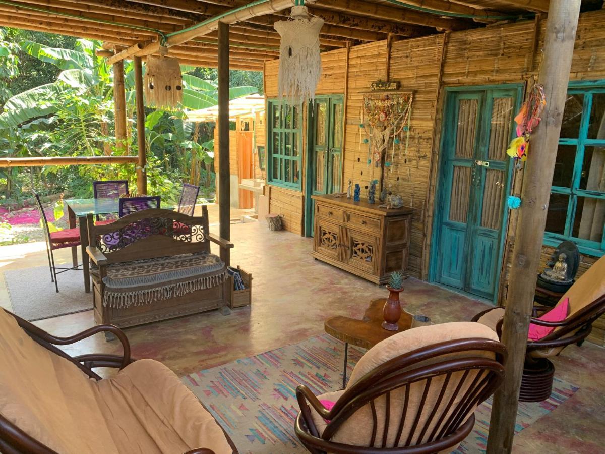 La Percha Hostal Palomino Bagian luar foto